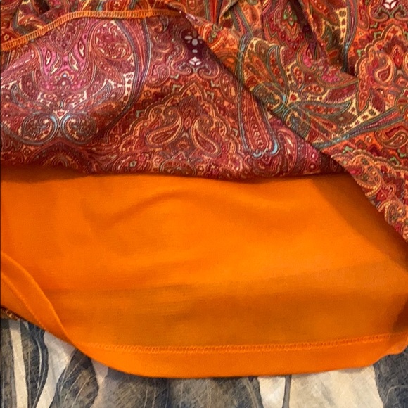 Bright stylish shirt - Picture 8 of 9